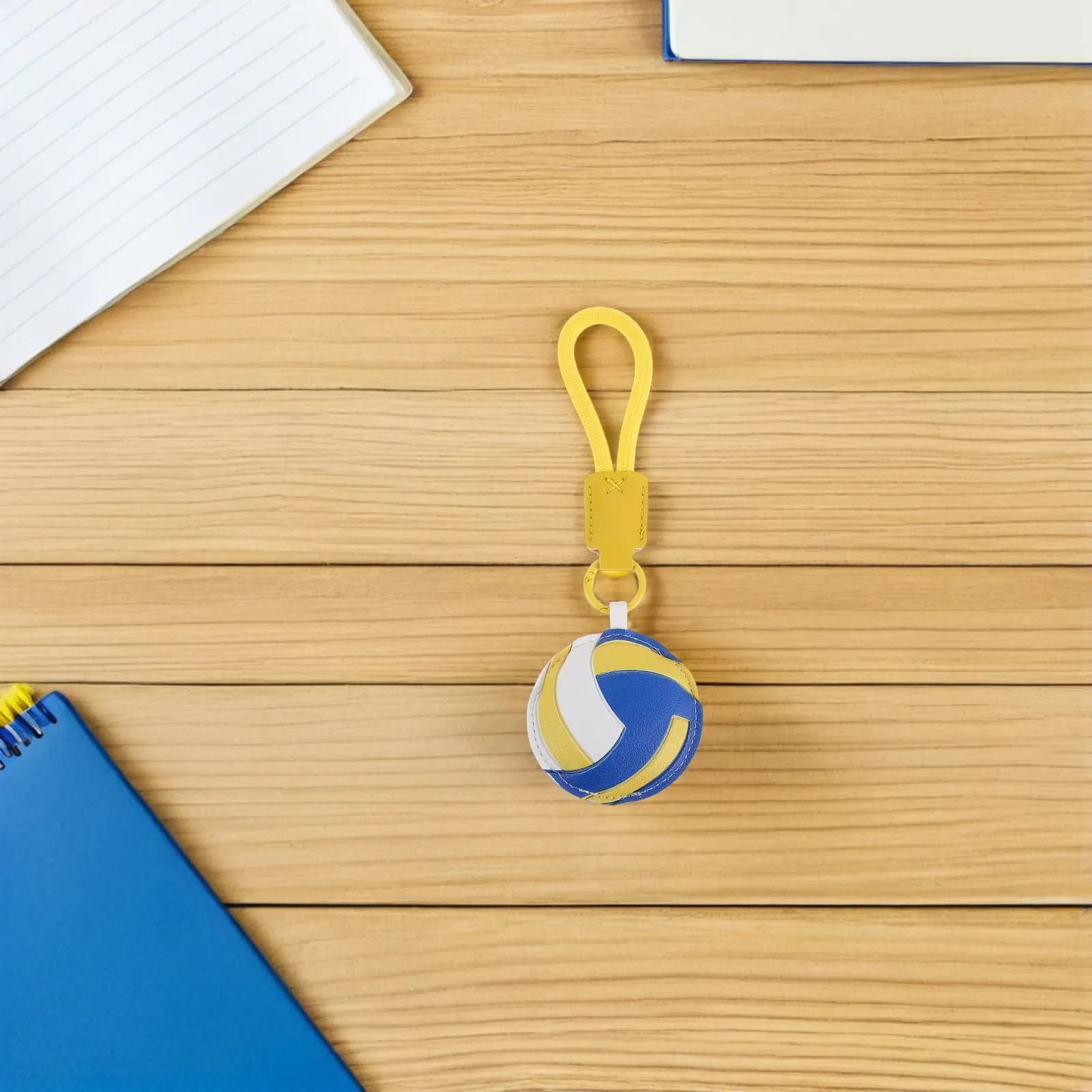 4 Pieces Volleyball Keychain, Fin Sports Pendant, Bag Charm, Backpack and Bag Decoration, Kids Party Volleyball Accessories