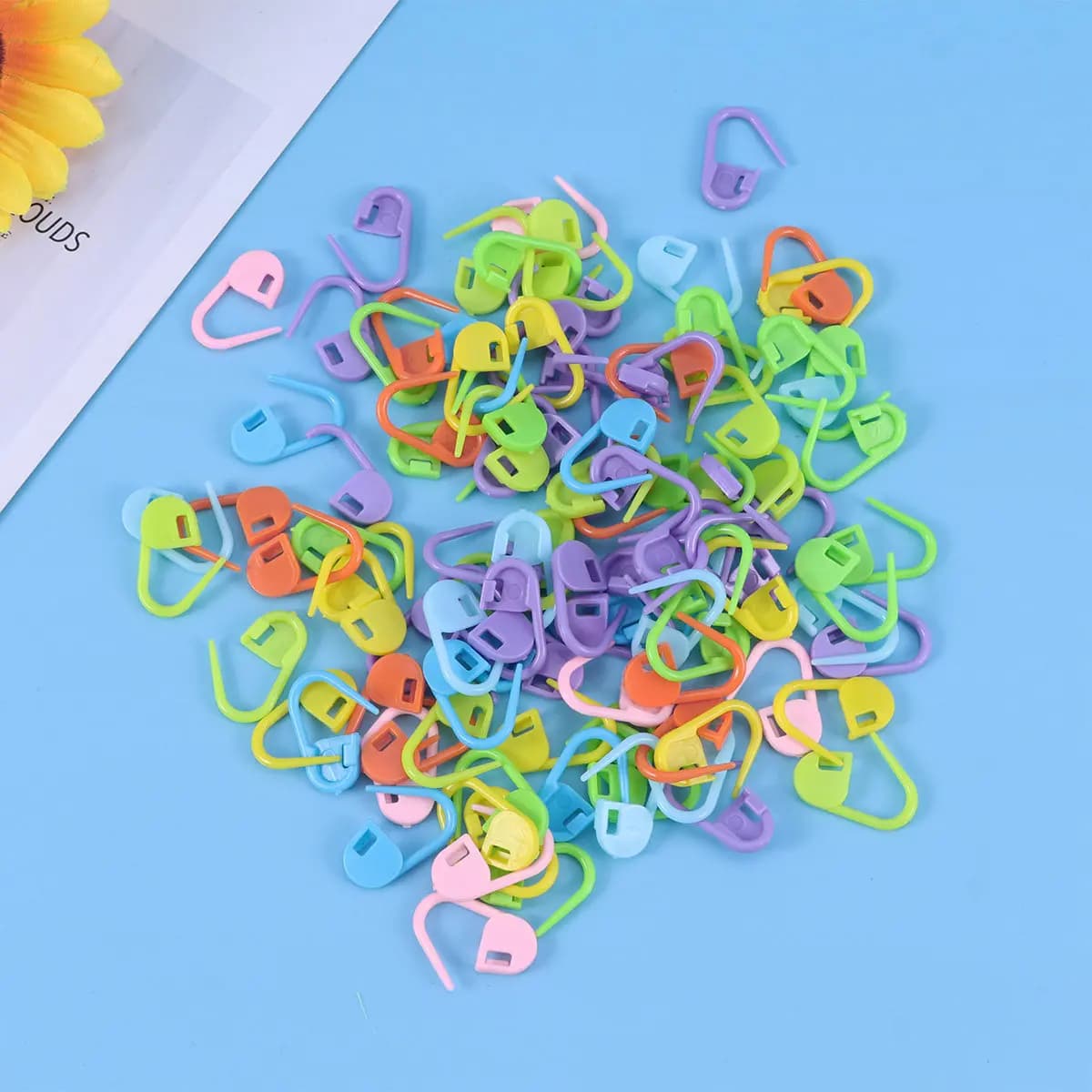 1000 Pezzi Marcatori per Punti di Lavoro a Maglia, Contapunti in Plastica con Chiusura, Accessori per Uncinetto e Lavoro a Maglia, Anelli Compatti Rotondi per Ferri da Maglia