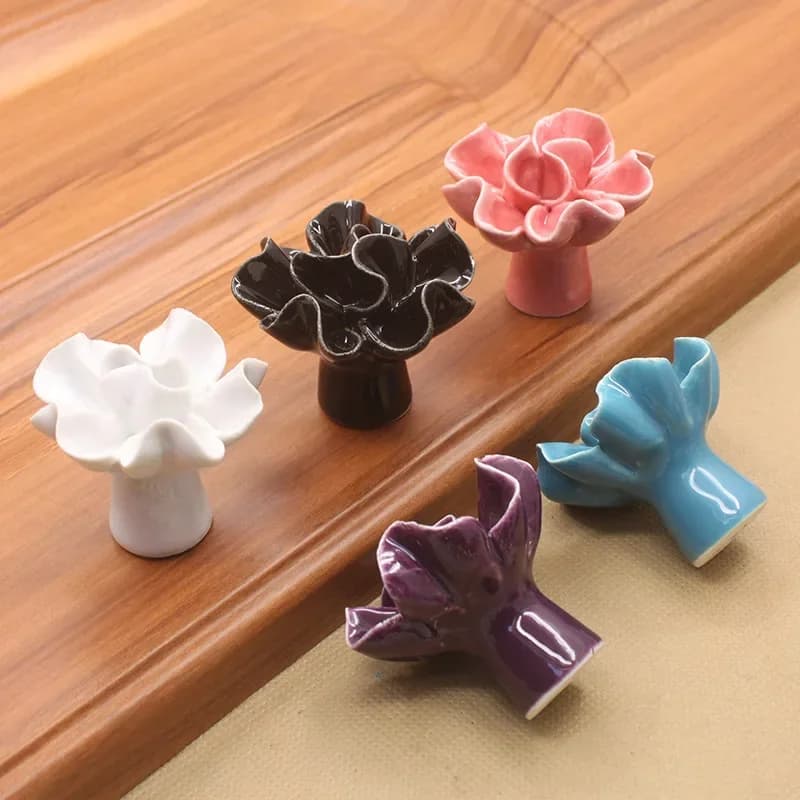 Maniglie moderne semplici in ceramica armadio da giardino cassetto dell'armadio scarpiera porta pettine accessori per mobili a foro singolo