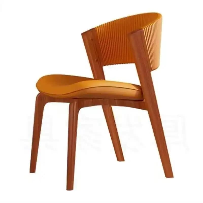 Sedia da Pranzo Ergonomica Moderna di Lusso con Gambe Dorate in Pelle Italiana, Design VIP per Ristoranti e Cucine