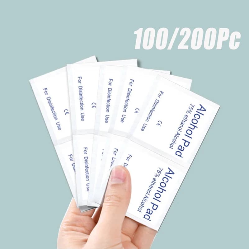 100/200PCS Dischetti di cotone per alcol Imballaggio individuale usa e getta Pulizia dello schermo Kit di alcol Pulizia Salviette igienizzanti Portatili