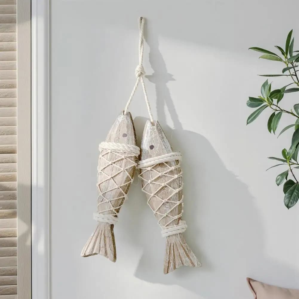 Seaside Wall Hanging Rustic Nautical Wooden Fish Wall Decor Coastal Beach Style Fish Ornament with Fishing Net Lake House