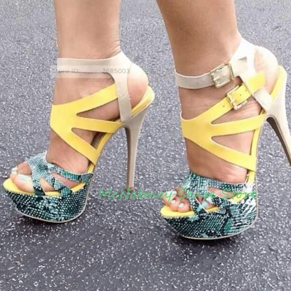 Nuovi Sandali Estivi da Donna con Tacco Alto Sottile, Stile Pelle di Serpente, Color Block, Cinturini con Fibbia, Sexy, Scavati, Peep Toe, Sandali alla Caviglia