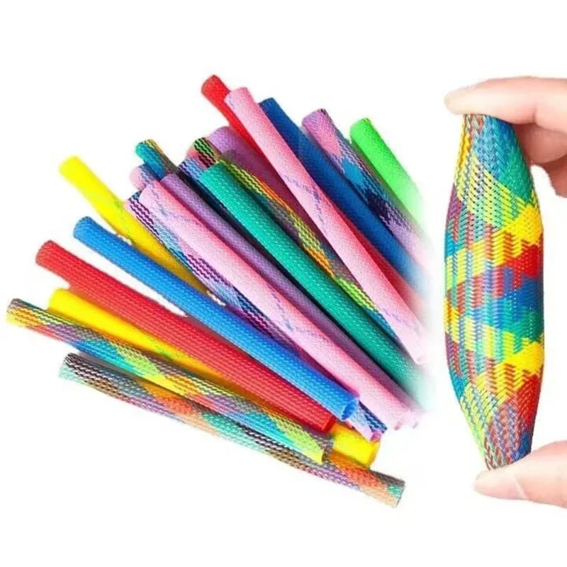 Giocattolo per Gatti, Molla per Affilare le Unghie, Gioco Interattivo con Tubo Elastico Colorato Telescopico