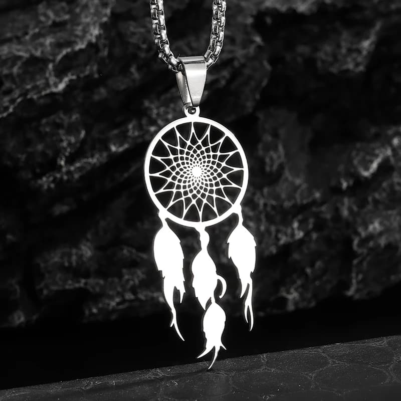 Exquisite Hollow Stainless Steel Dream Catcher Pendant Necklace for Men and Women, Fashionable Romantic Lucky Jewelry Gift