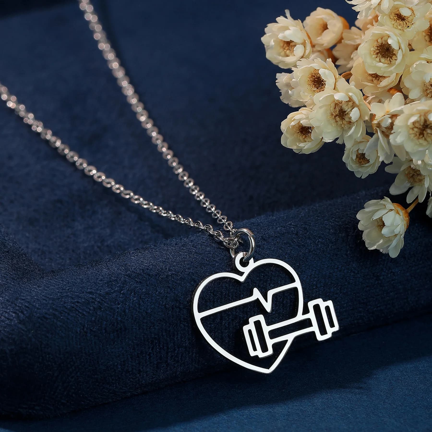 Kinitial stainless steel heartbeat necklace with handlebar shaped pendant for woman, fashionable sports jewelry, men's necklace