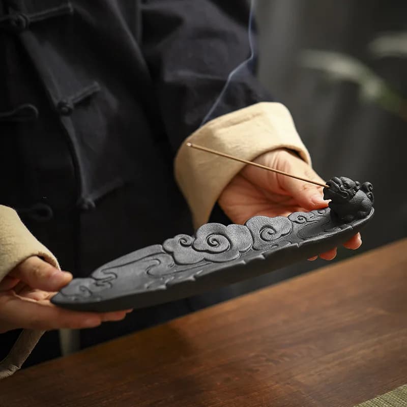 Xiangyun transfrontaliero all'ingrosso legno di sandalo Xiang Suan Ni bruciatore incenso creativo ceramica I