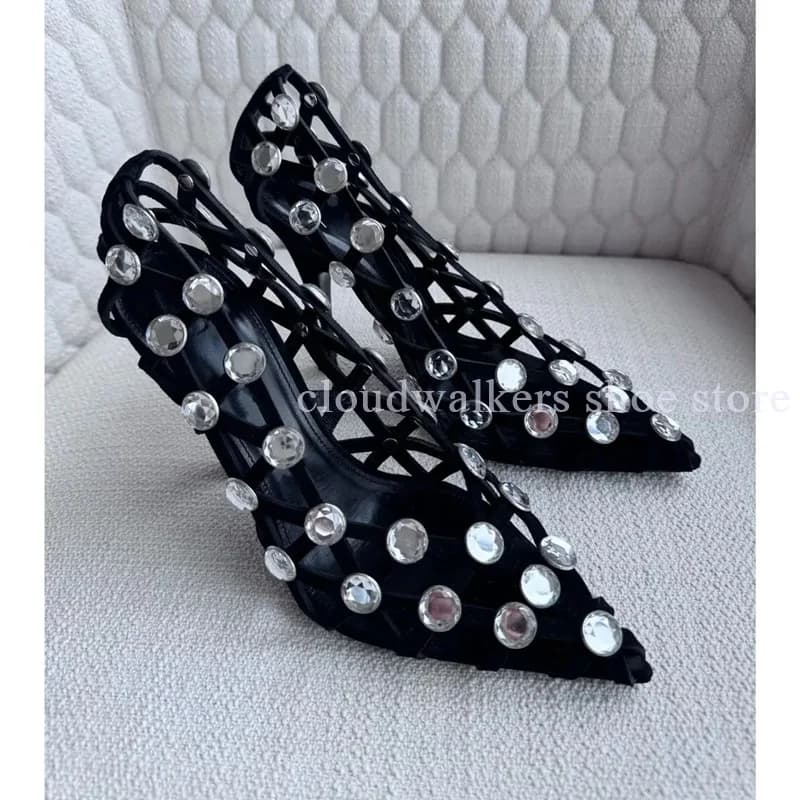 Nuovo sandalo traspirante con gemme di cristallo vuote intarsiate Sandalo sexy con punta a punta in rete Slip On Sandalo a spillo Moda Slingback Scarpe con cinturino posteriore