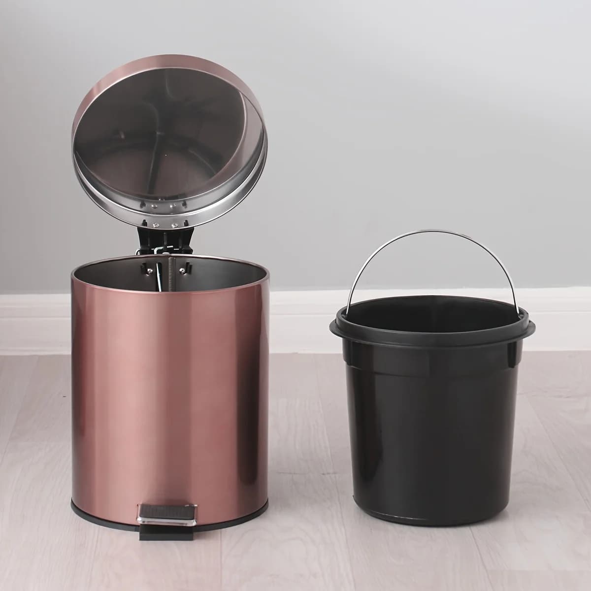 Small Capacity Step-On Trash Can with Removable Inner Bucket Brushed Stainless Steel Recycle Bin Home Bathroom Kitchen Trash Can