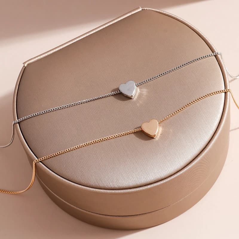 Collana alla Moda con Piccolo Cuore per Donne, Catenina Corta con Ciondolo a Forma di Cuore, Collana Choker, Regalo di Compleanno