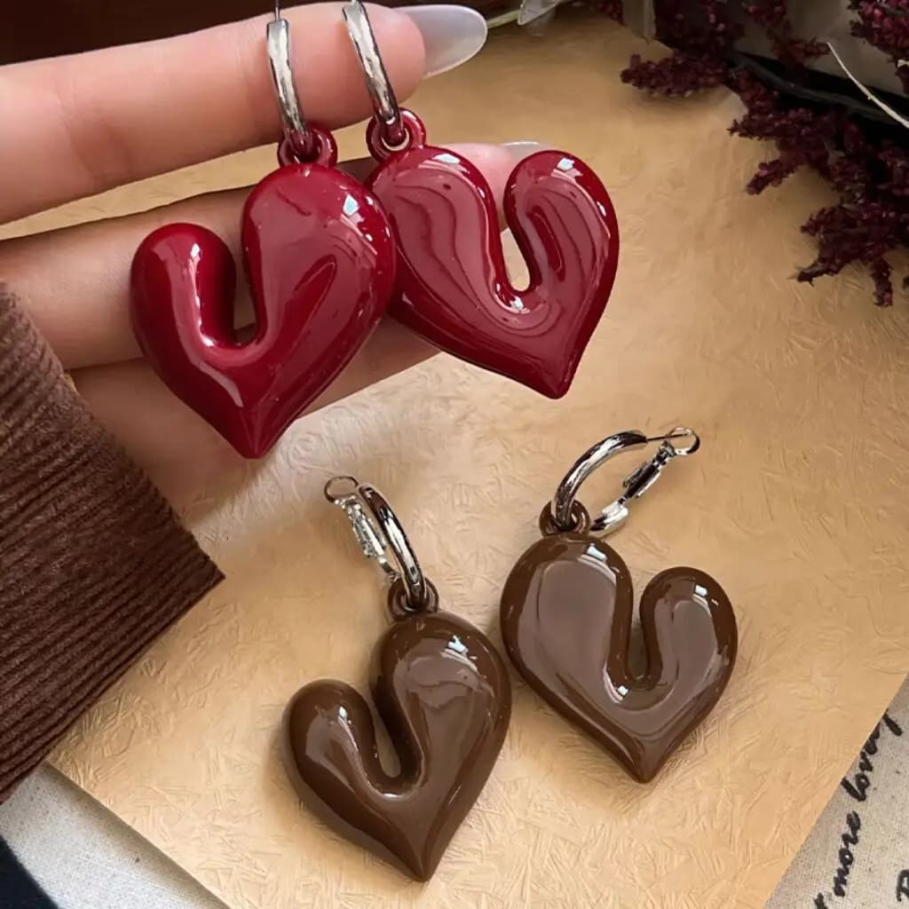 New Exaggerated Irregular Wine Red Heart Shaped Pendant Earrings for Women Vintage Personality Travel Party Jewelry Gifts
