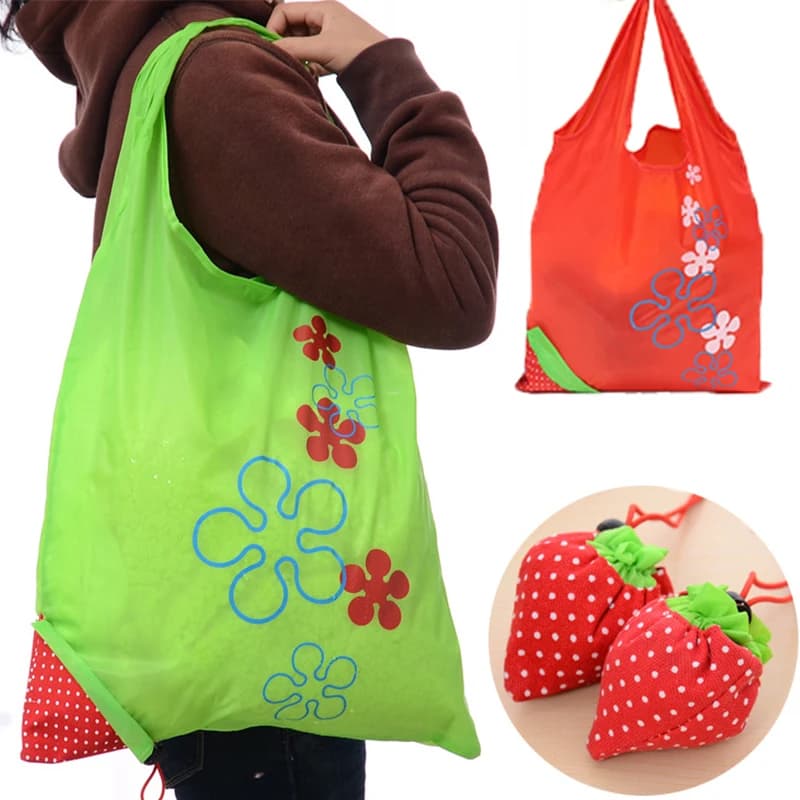 Borsa da trasporto comoda e riutilizzabile, borsa portaoggetti a forma di fragola, borsa pieghevole a forma di frutta per la spesa