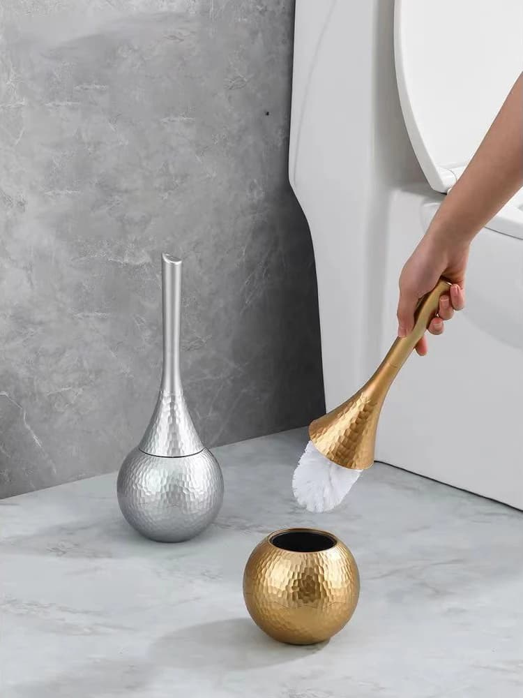 Set di scopini per WC in oro di lusso, spazzola a setole morbide in nylon sostituibile, manico lungo per accessori da bagno WC, strumenti per la pulizia