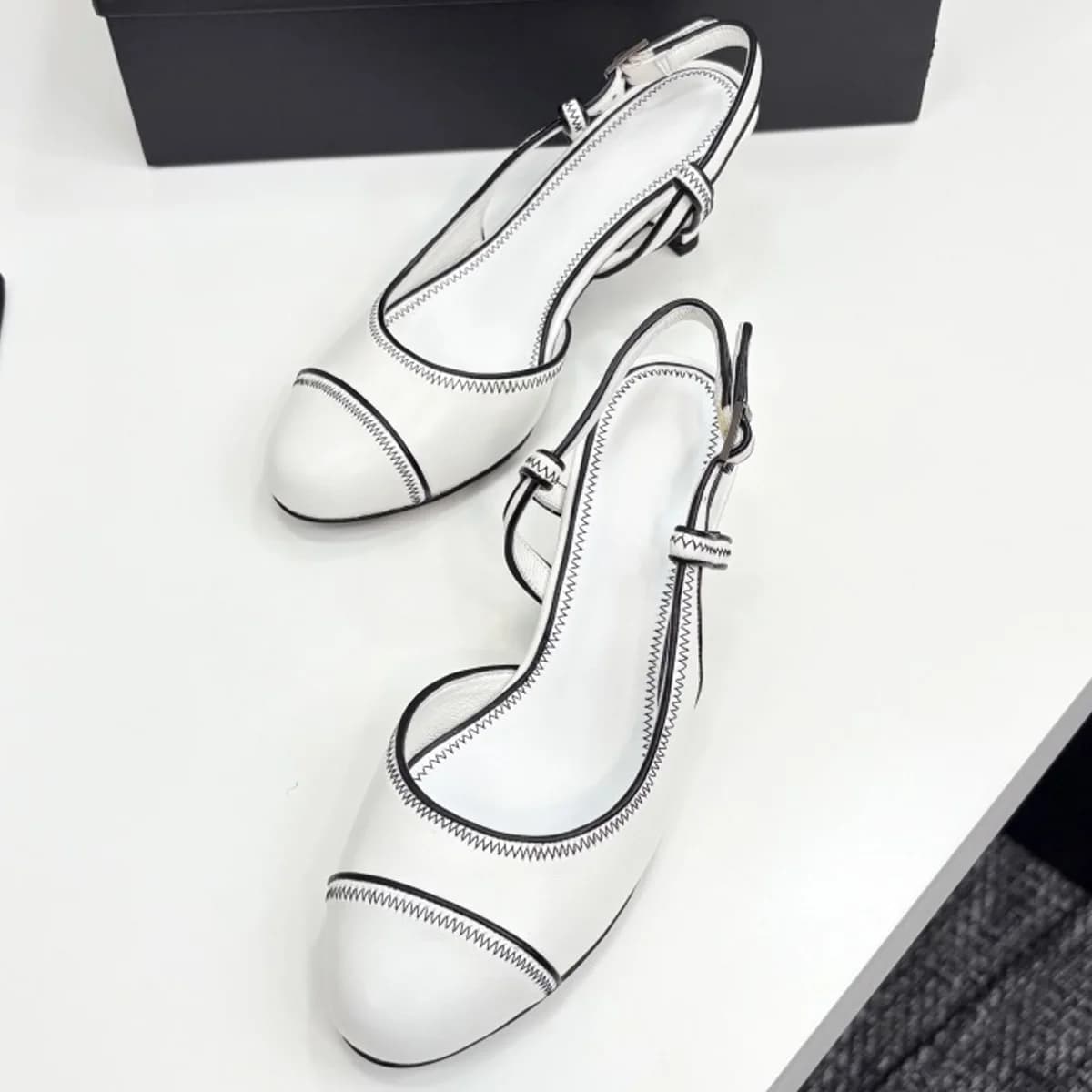 2026 Women's Leather Contrast Stitch Slingback Heels, Round Toe Cap Toe Shoes, Chic Retro Footwear for Office & Date YYT25062507