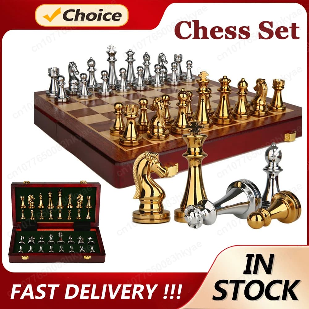 Set da gioco di scacchi di lusso medievale Scacchiera in legno Pezzi degli scacchi internazionali Scacchi professionali in metallo Gioco per famiglie Accessorio per giocattoli