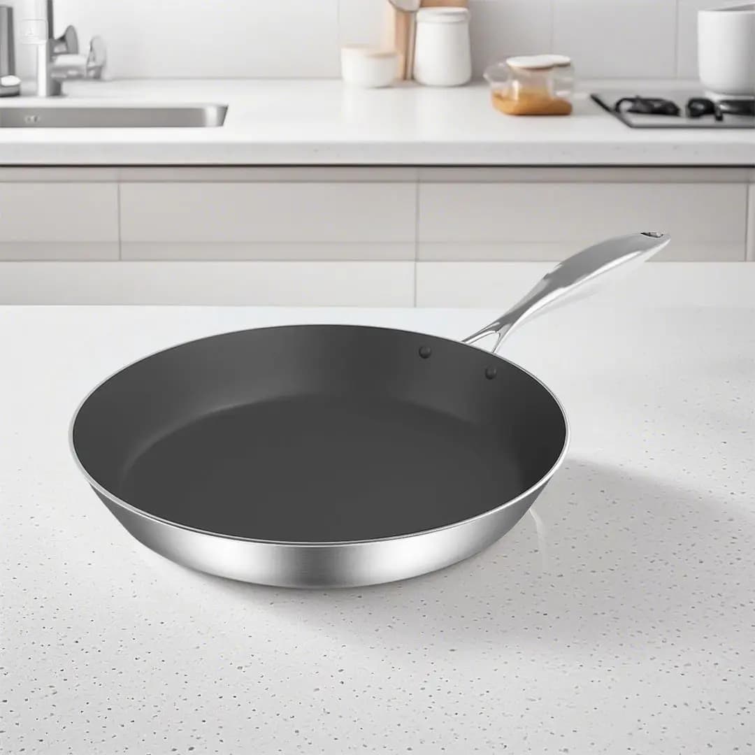Padella a induzione DB SOGA da 28 cm in acciaio inossidabile con padella forgiata interna antiaderente e griglia a gas Wok