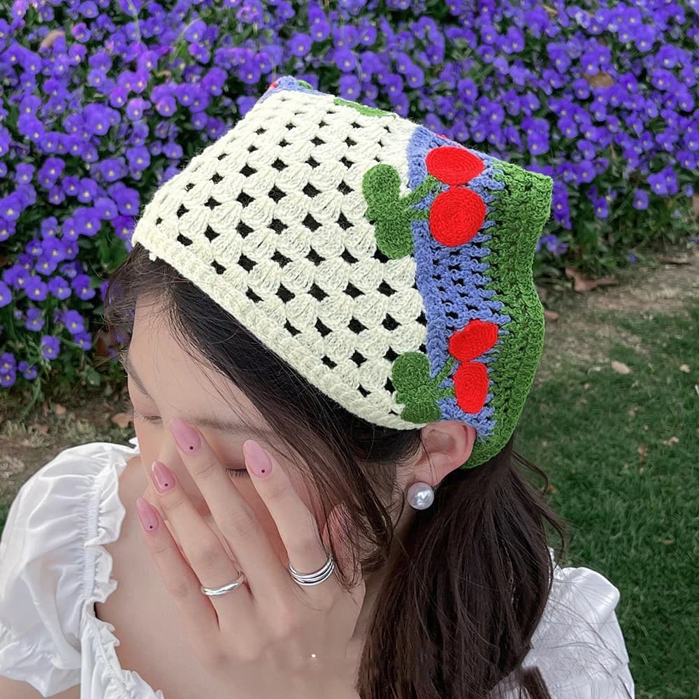 Foulard da donna in stile boho all'uncinetto, con motivo a triangoli e ciliegie, accessori per capelli in stile pastorale per vacanze primaverili