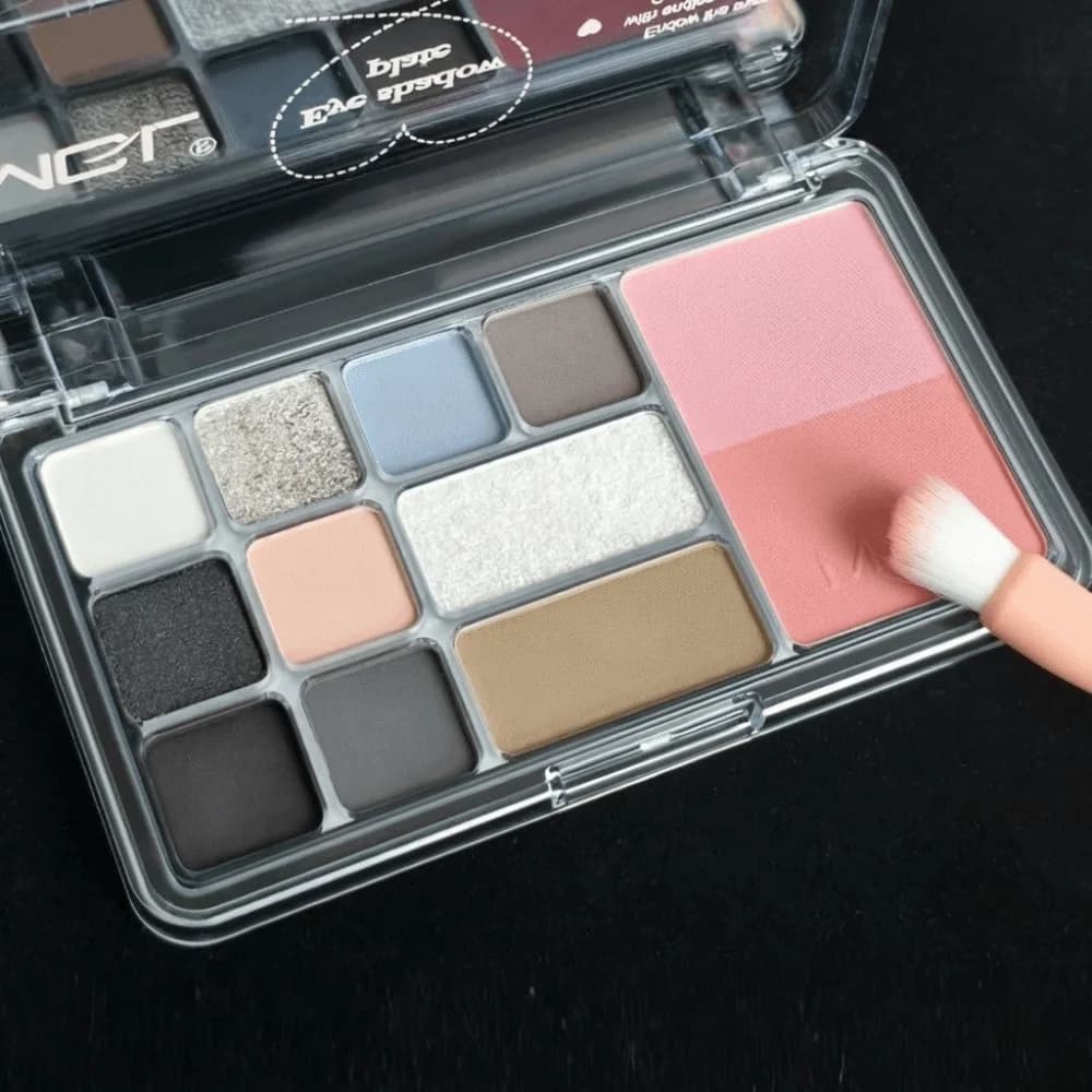 Palette di colori MGL All-in-one Face Palette 12 colori 3 IN 1 Palette di ombretti Kit di trucco colorato multifunzione a lunga durata per donna