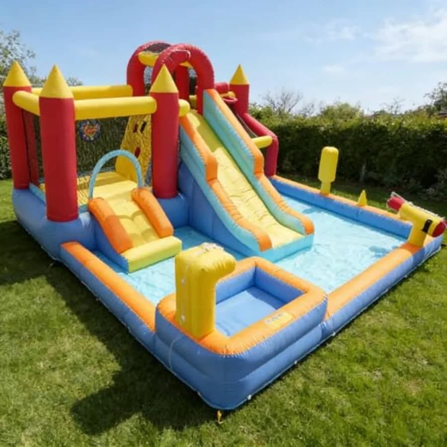 Parco Acquatico Gonfiabile 13-in-1 con 2 Scivoli, Piscina per il Gioco, Parete da Arrampicata, Canestro da Basket, Cannone ad Acqua e Gioco di Lancio