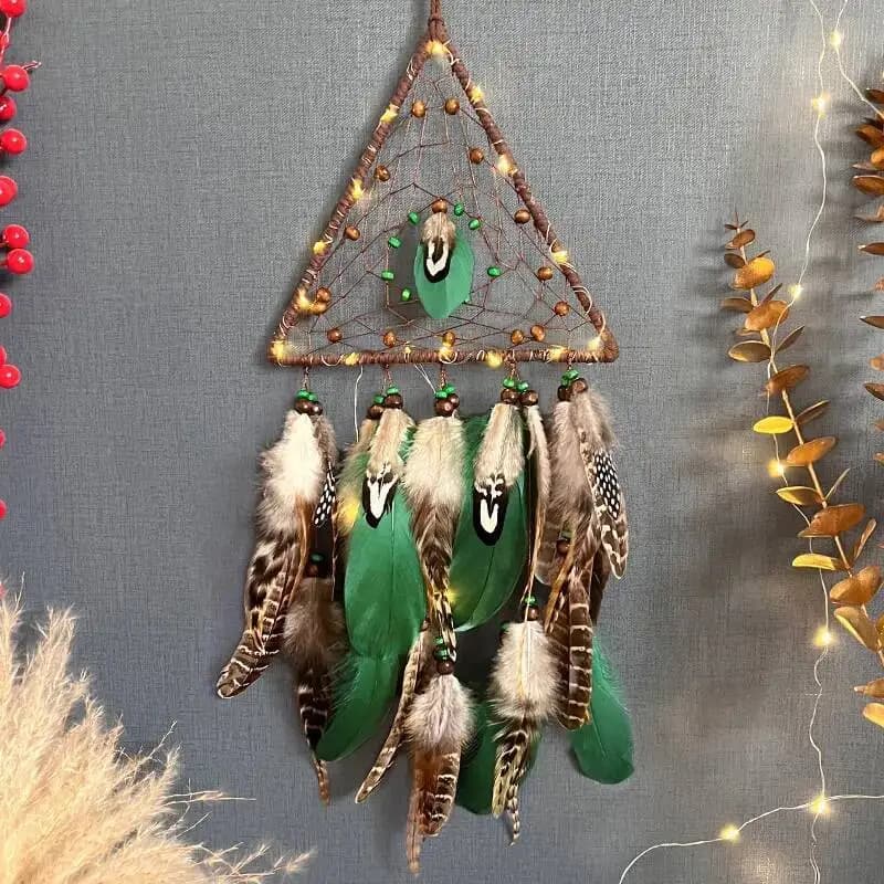 Creative Triangle Dream Catcher Wind Chimes Hand-Woven Feather Living Room Wall Hanging Ornaments Christmas Gift Home Decoration