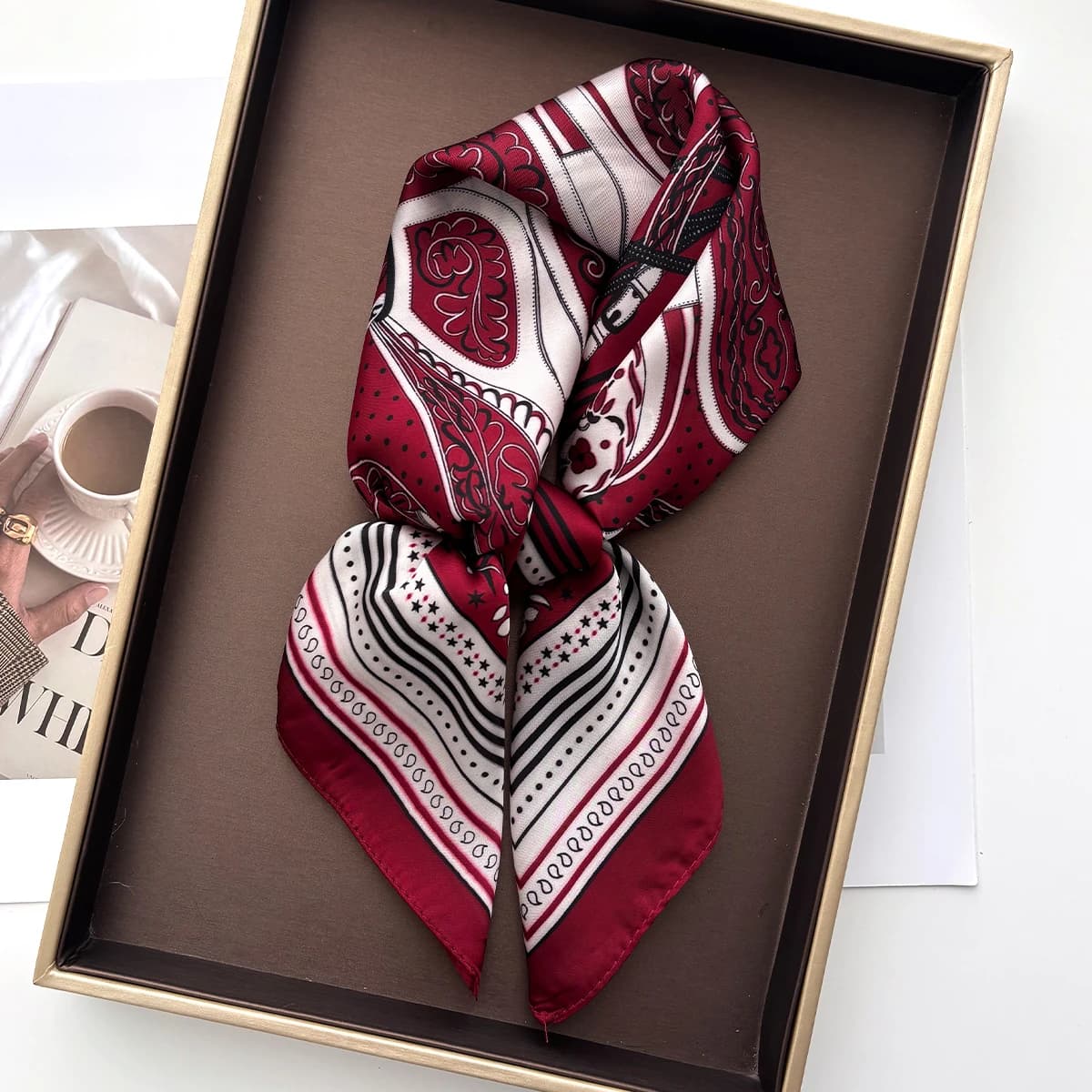Sciarpa di Lusso con Stampa a Catena da Donna, Foulard in Seta Sintetica, Bandana, Hijab, Fascia per Capelli, Sciarpa Quadrata, Coprispalle