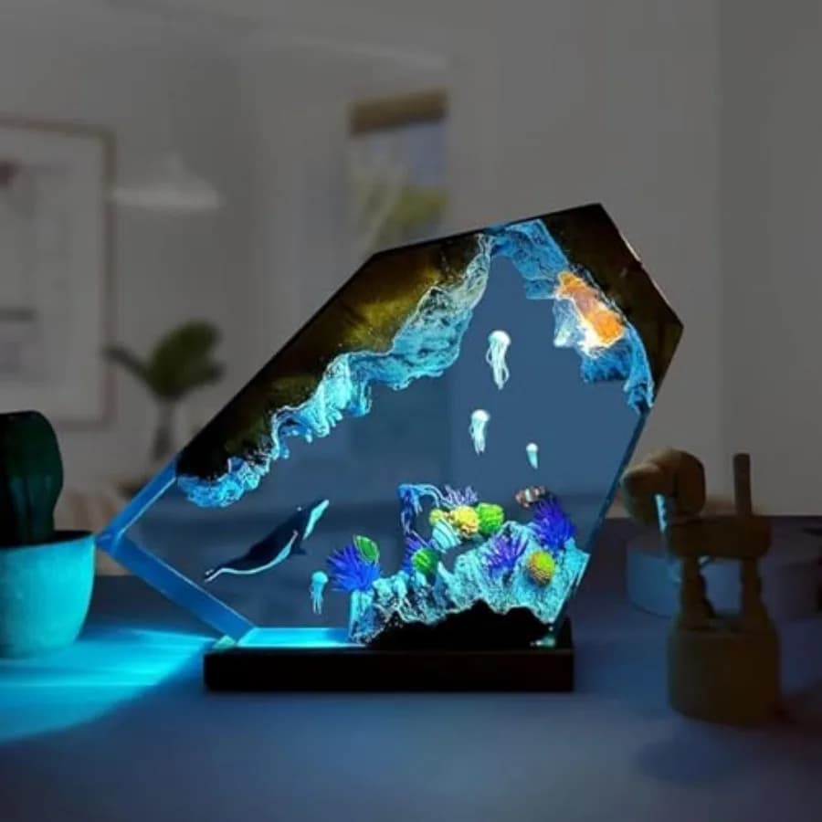 Lampada Notturna a LED Creativa Oceanica in Resina Epossidica e Legno, Fatta a Mano, Multicolore, con Effetto Immersione Profonda e Grotta Subacquea, per Appassionati