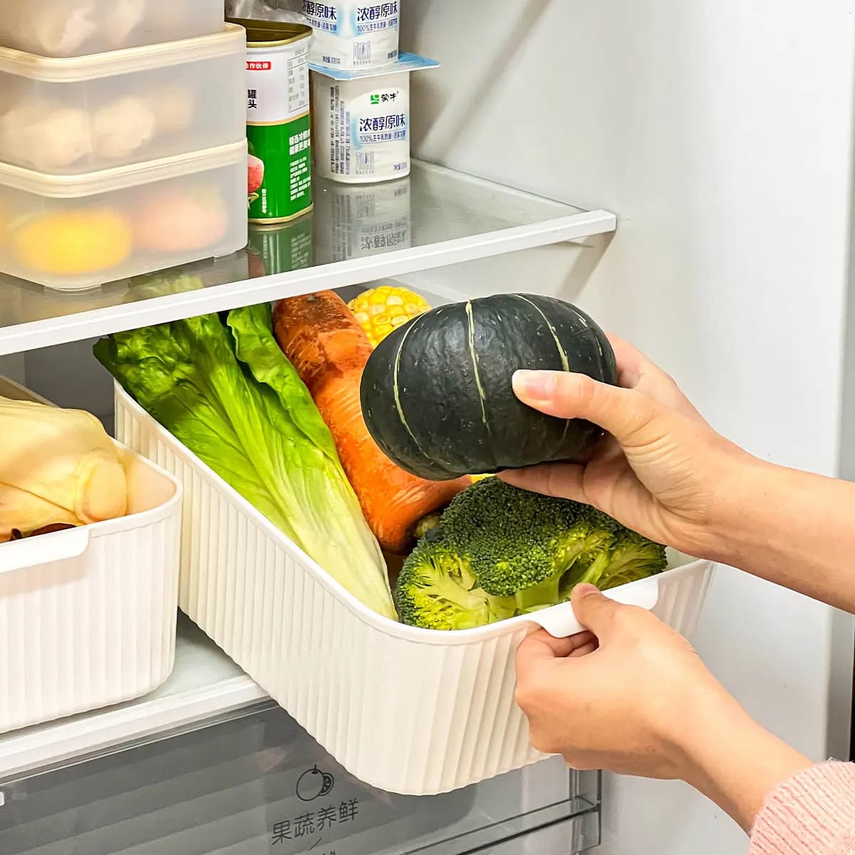 Contenitore Impilabile per Frigorifero, Scatola in Plastica per Conservazione di Frutta e Verdura con Manico, Organizer Multifunzionale per Cucina