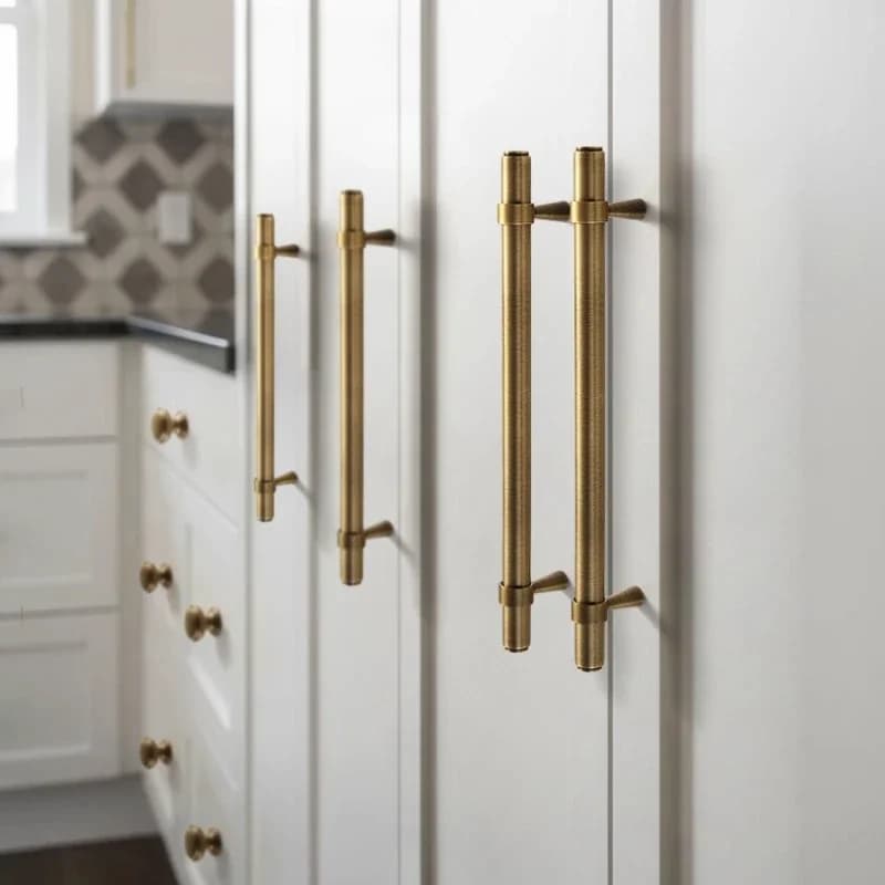 French Vintage Brass Handles for Furniture Bedroom Wardrobe Drawer Dresser Handles Furniture Hardware Kitchen Cabinet Handles