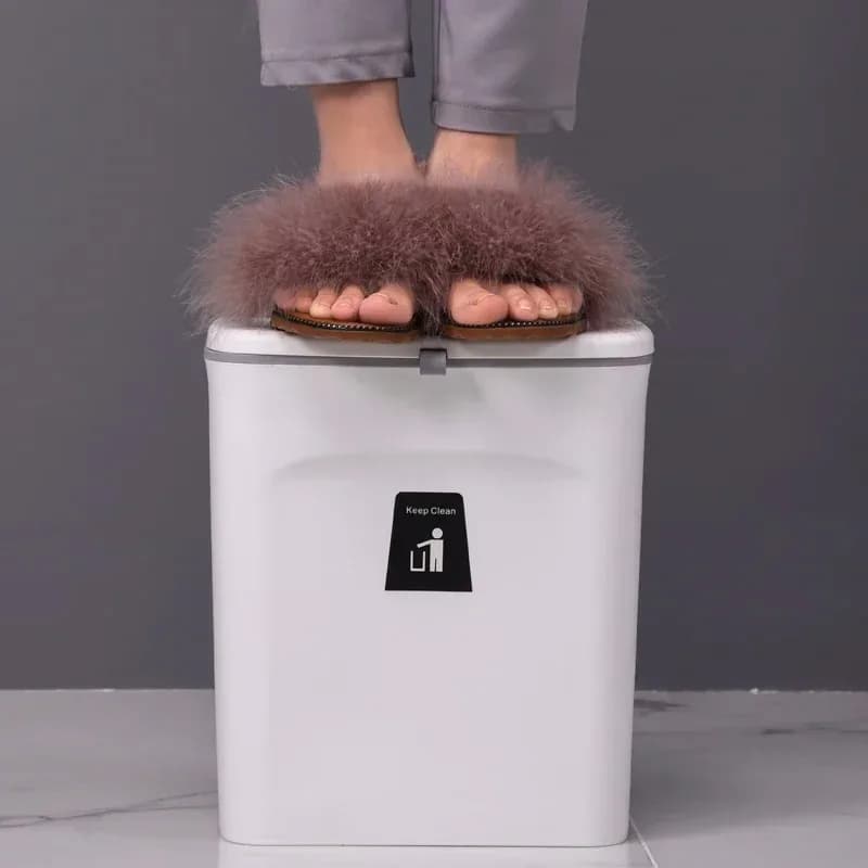 Cestino per Rifiuti da Parete, Bidone per Spazzatura Domestico, Contenitore Appeso per Bagno con Coperchio, Bidone per Rifiuti Alimentari, Accessori da Cucina