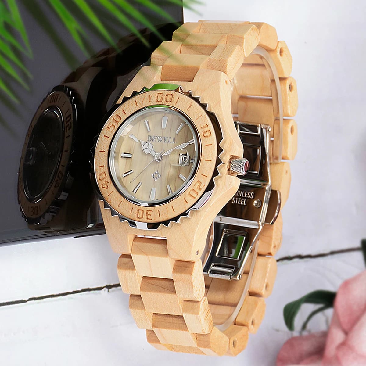 Women's Wooden Quartz Watch, Handmade Light Fashion Watches With Date Display