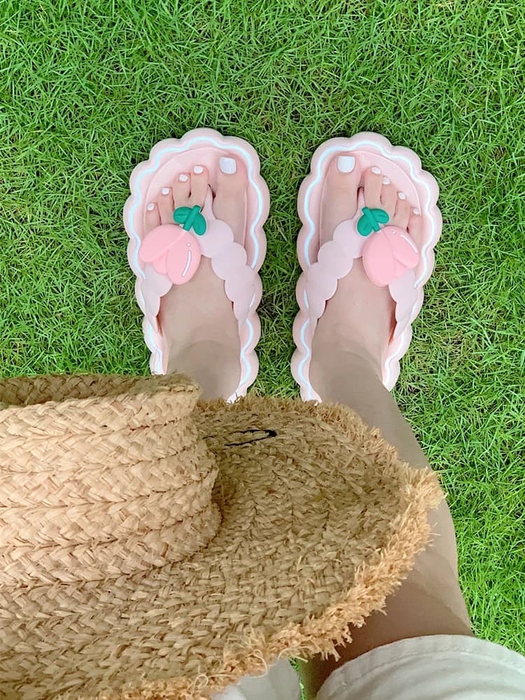 Cute Tulip Thong Slippers Women's Summer Flat Bottom Beach Sandals Anti-Slip Holiday Wear Youth Korean Style Flat Heel PVC