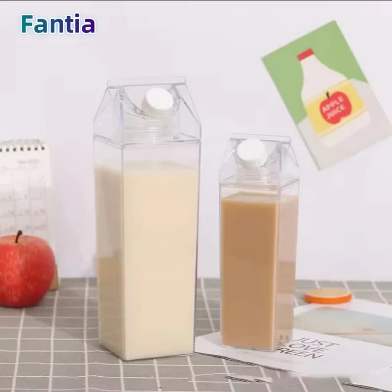 Bottiglia d'acqua trasparente Bottiglie di cartone per latte creativo Scatola di succo di latte riutilizzabile portatile per viaggi e campeggio sportivi all'aria aperta