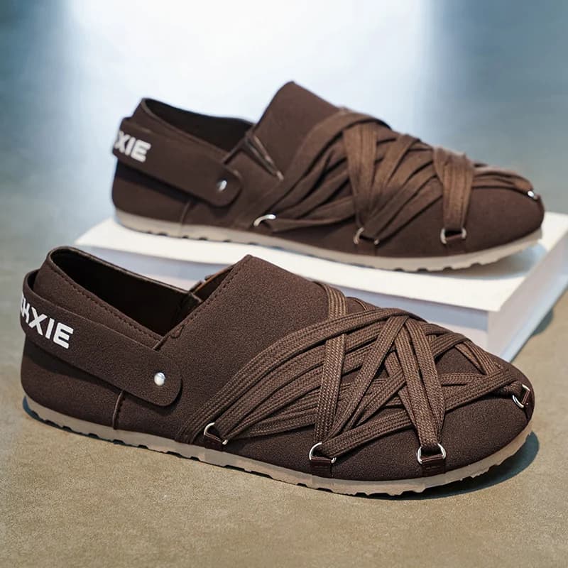 Mocassini da uomo di design in stile street, scarpe basse comode in pelle scamosciata, scarpe casual da uomo, slip-on estivi da uomo