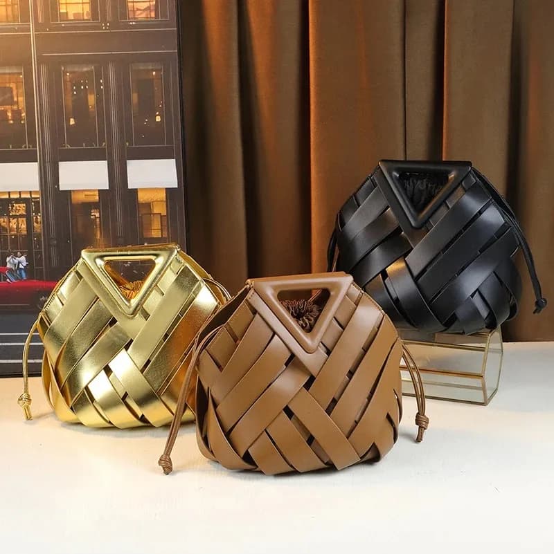 Trendy Vegan Leather Woven Tote Bag for Women Top Handle Purses and Handbags Fashionable Crossbody Shoulder Bag Tote Purses 2025