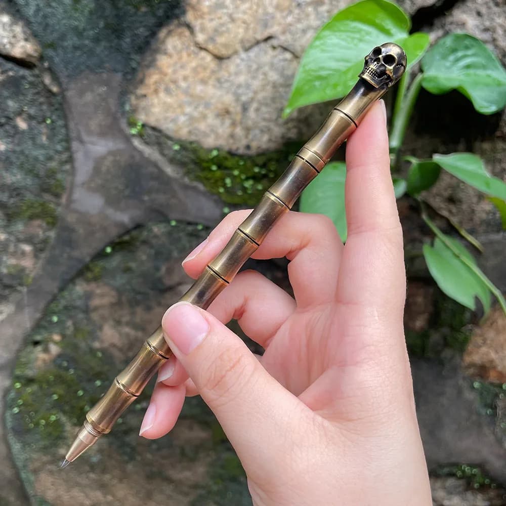 Skull Brass Gel Ink Pen Handmade Vintage Style Pen Bamboo Design outdoor strumenti di scrittura regalo per uomo padre Business Stationery