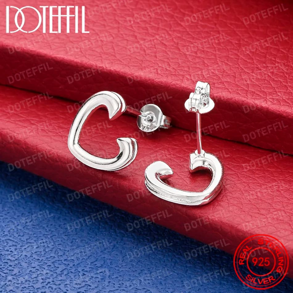 925 Sterling Silver Simple Heart Stud Earrings for Women Party Wedding Accessories Elegant Jewelry