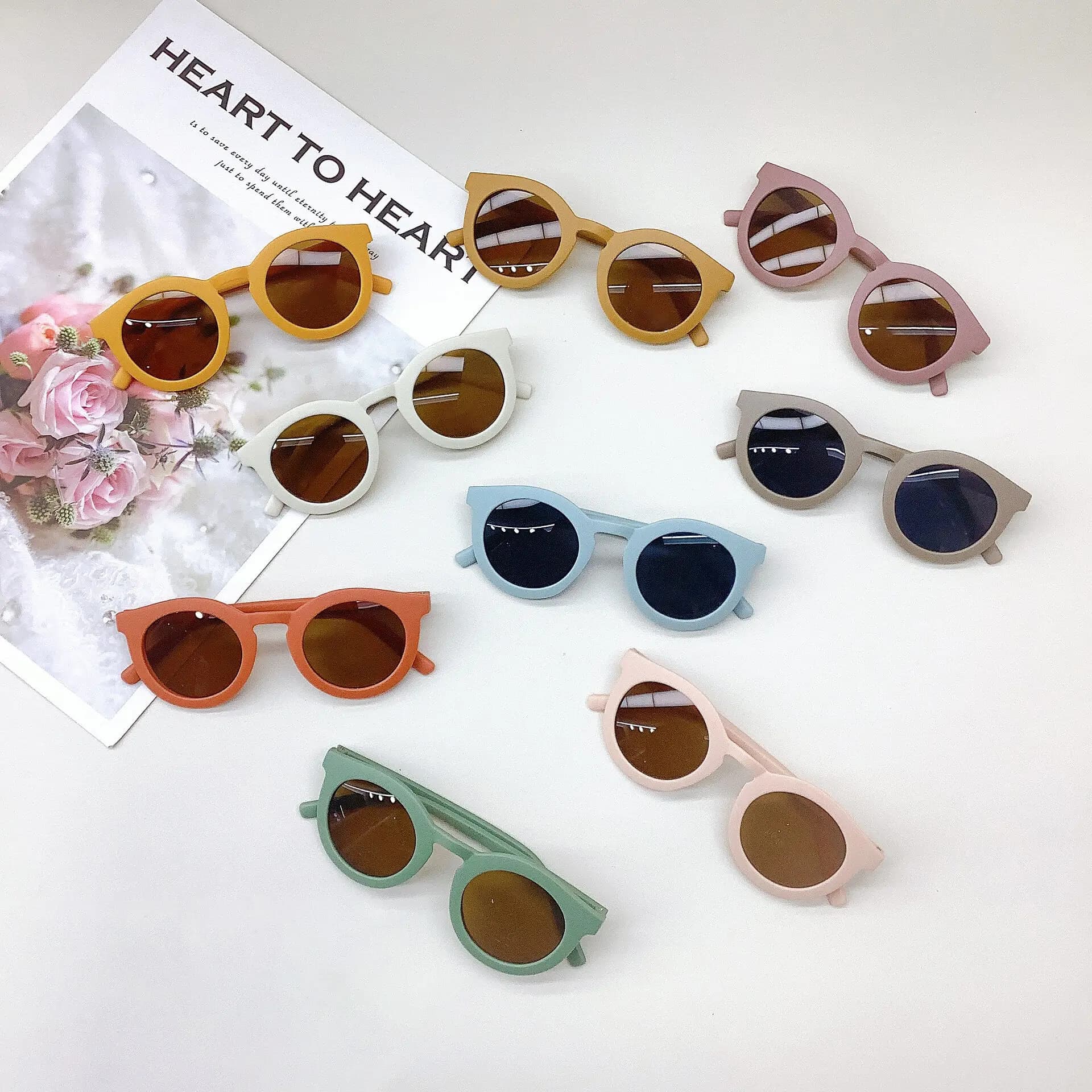 Sun protection and UV protection version for children sunglasses for children with oval frame for boys