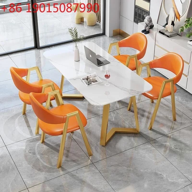 Tavolo di Design di Lusso con Gambe Dorate in Metallo, Tavolo Rettangolare per Cucina e Sala da Pranzo, Moderno Tavolo da Pranzo per Soggiorno e Ristorante