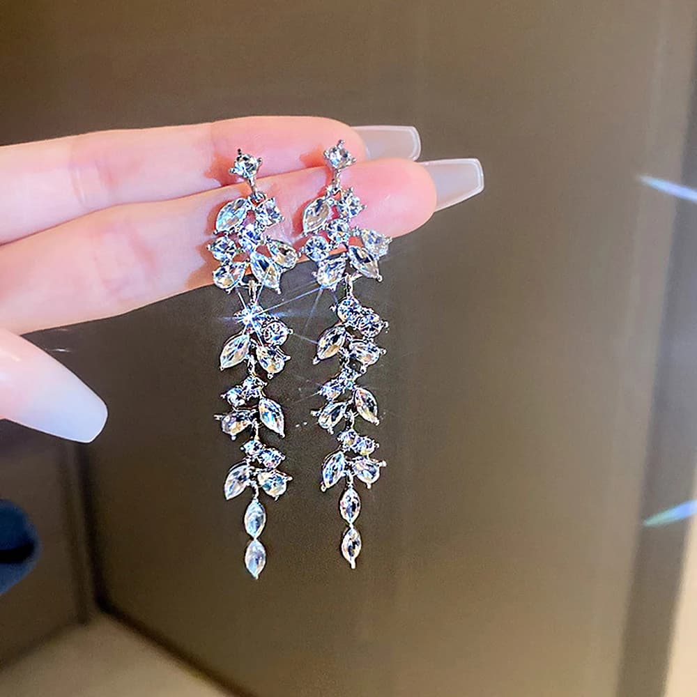 Vintage Full Rhinestone Women's Earrings Luxury Leaf Shaped Palace Earrings European And American Ear Jewelrr Party Wedding K0