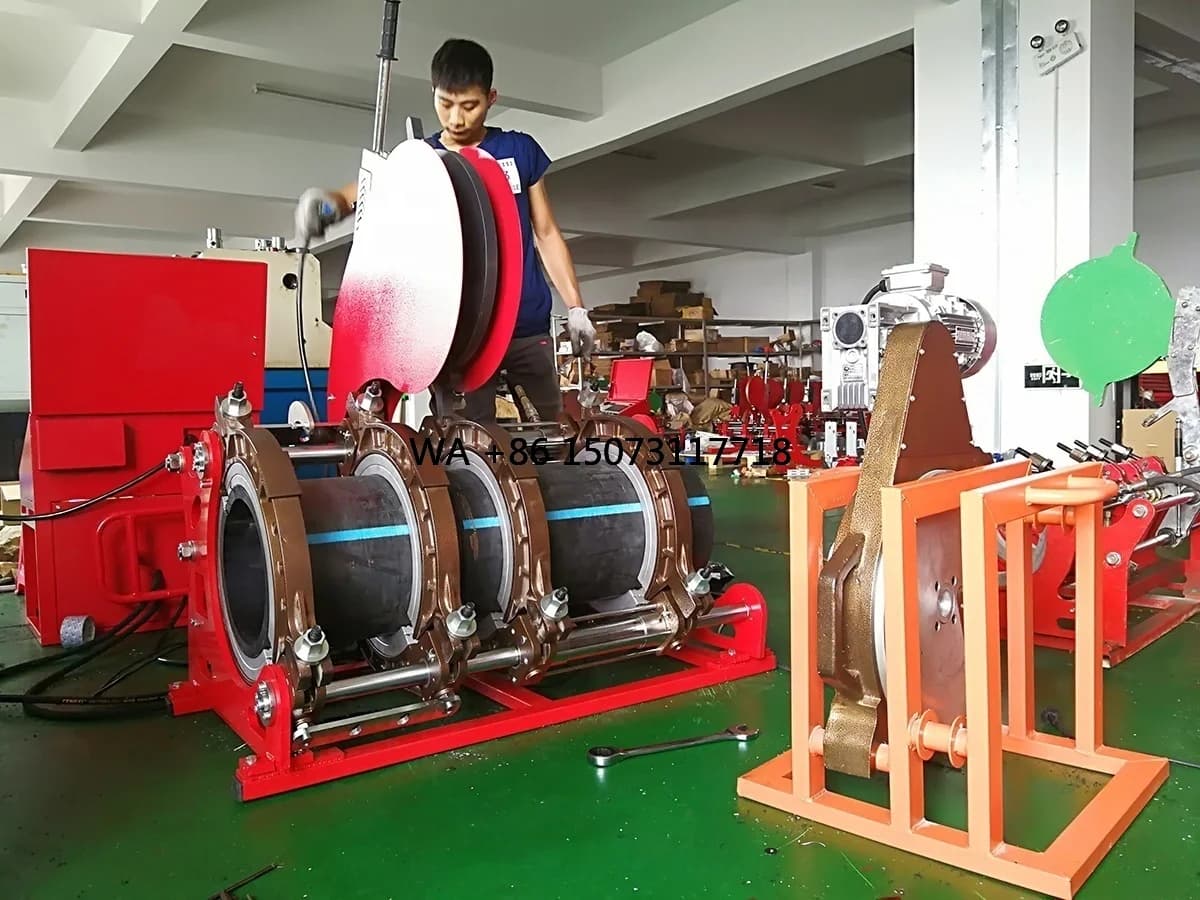 Saldatrice automatica di testa per tubi di gas Macchina HDPE Saldatura di testa per tubi di plastica 450 mm 250-450