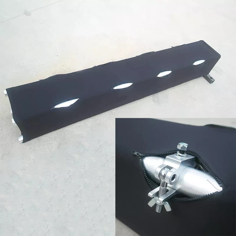 Copriscarpe quadrato F34 nero/bianco per traliccio in alluminio 290x290mm con chiusura lampo piccola e ritardante di infiammazione