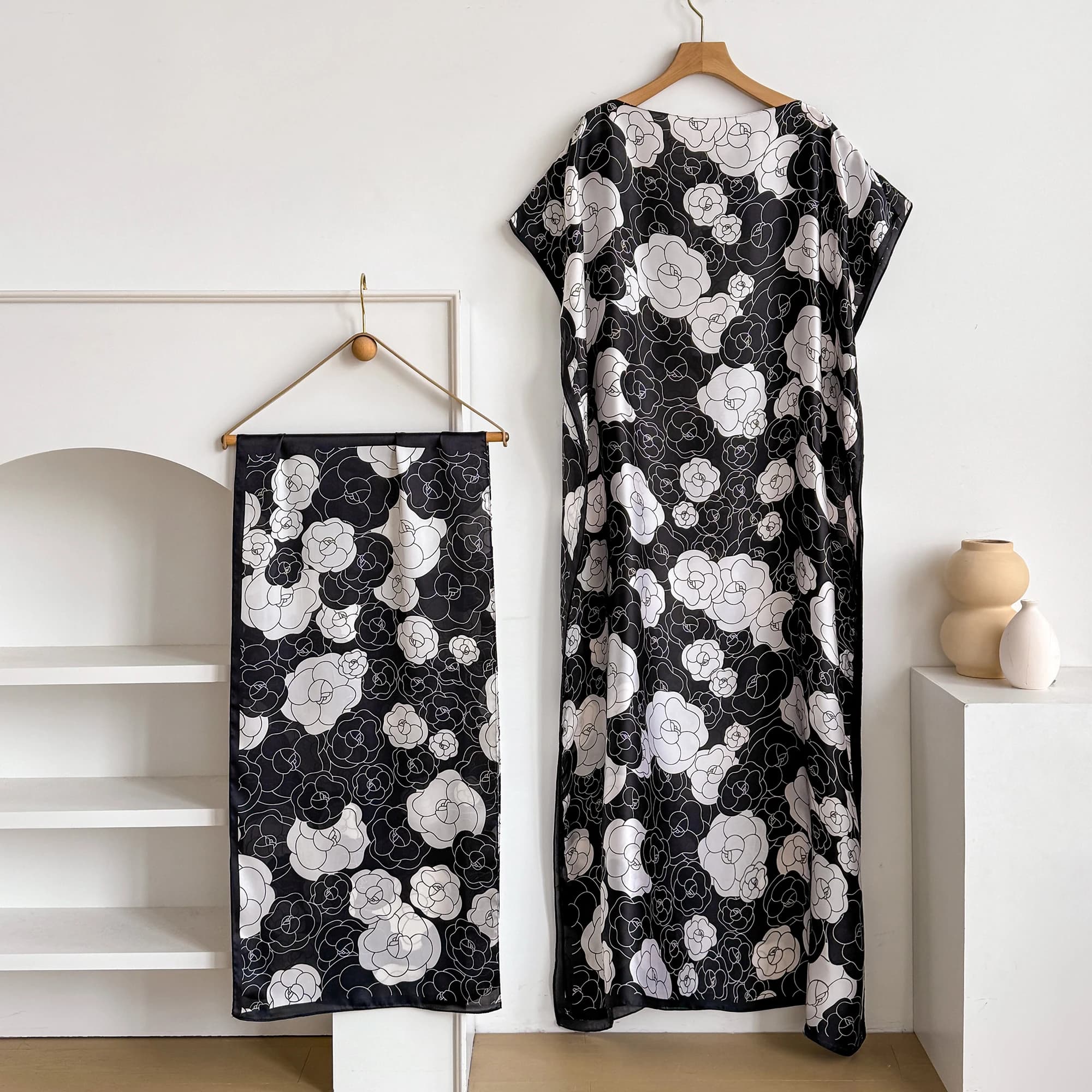 Kaftano Fashion Dress for Woman with Big Scarf, Abaya Larga Muslim Style, Maxi African Casual Dress with Peacock Scarf