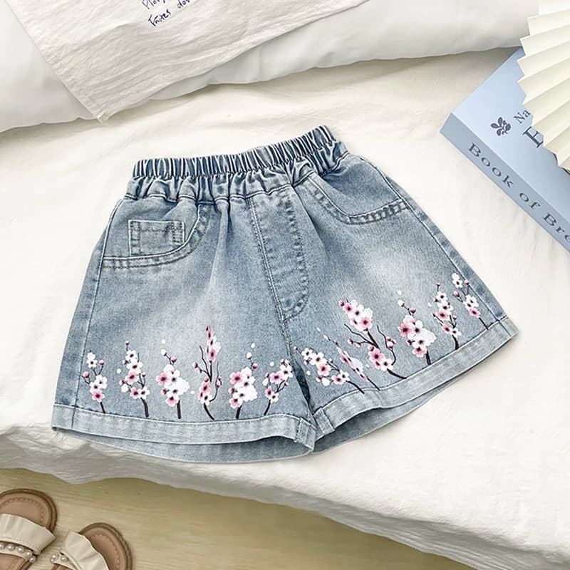 Shorts in denim da bambina, nuovi arrivi estivi, stile coreano, sottili, alla moda, con stampa floreale, per esterno e spiaggia, hot pants