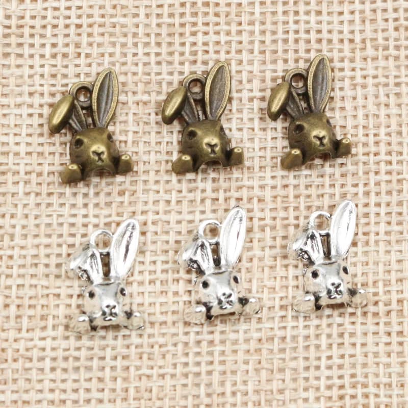 30pcs 14x10mm Bronzo Antico Placcato Argento Testa di Coniglio Fatto A Mano di Fascini Del Pendente: FAI DA TE per il braccialetto collana