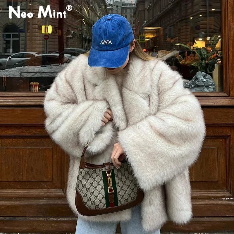 Neo Mint 2024 Winter Ins Hot Fashion Girls Oversized Fur Coat Women Warm Thickness Sports suit Soft synthetic fox fur jacket