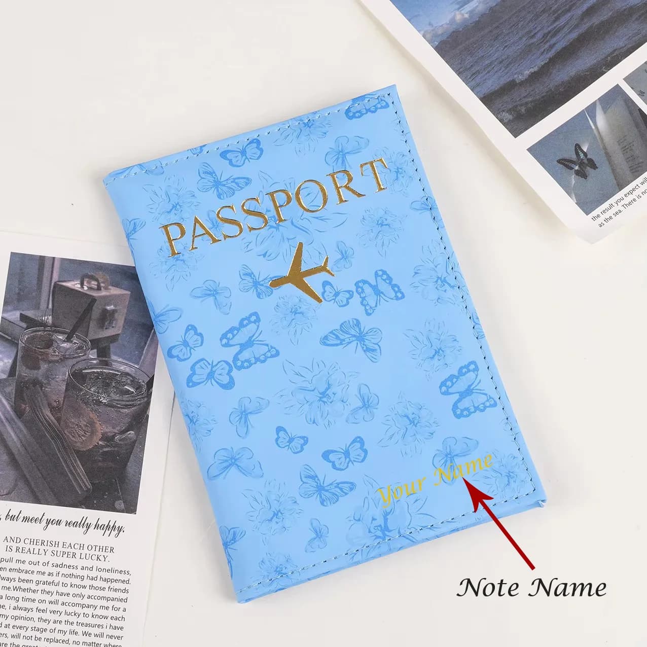 Nome personalizzato Simpatico motivo a farfalla Copertina per passaporto in PU Portafoglio da viaggio Porta passaporto Biglietti per carte Orgainzer Accessori da viaggio
