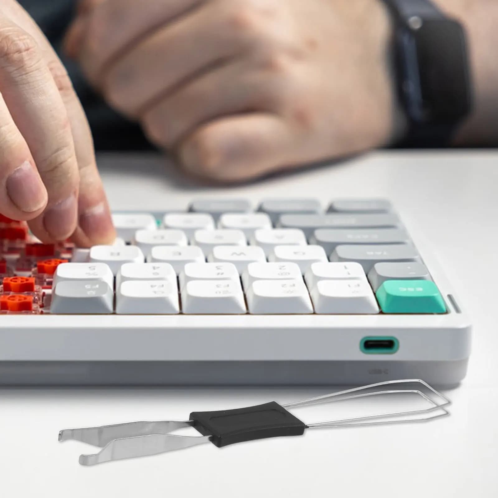 Mechanical Keyboard Puller Remover Tool for Computer Cleaning Brush Disassembly Keycap Keycaps