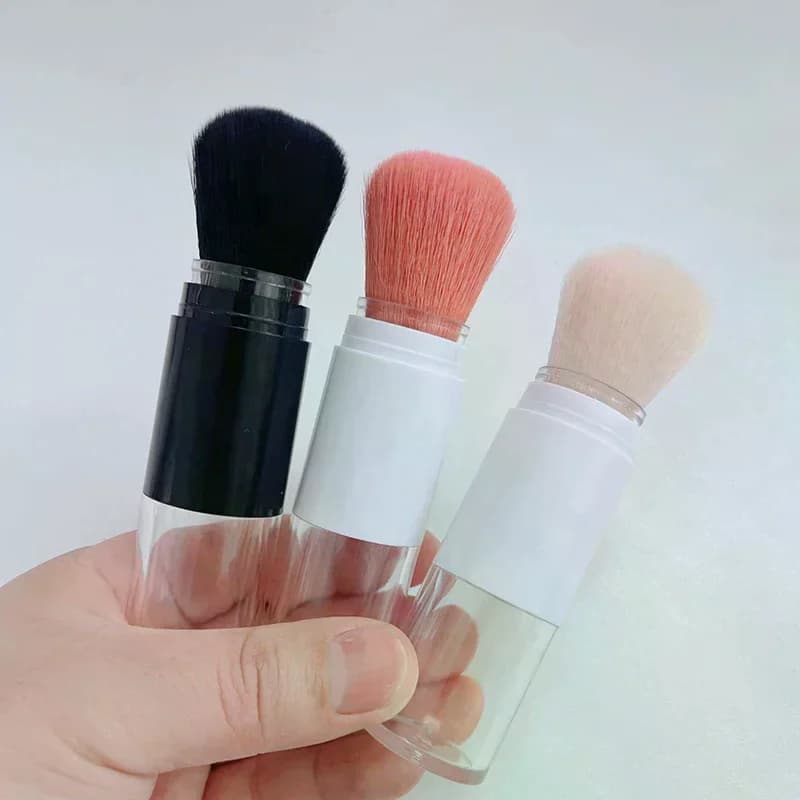 Multi-functional foundation brush 2 in 1, makeup brush, vacuum travel fad with rechargeable loose powder bottle, makeup beauty tools