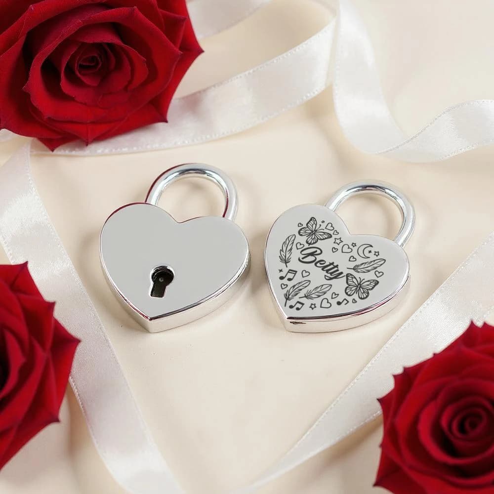 1 Pezzo Lucchetto dei Desideri Vintage con Farfalla e Piuma, Personalizzabile con Nome, Regalo di San Valentino per Coppie