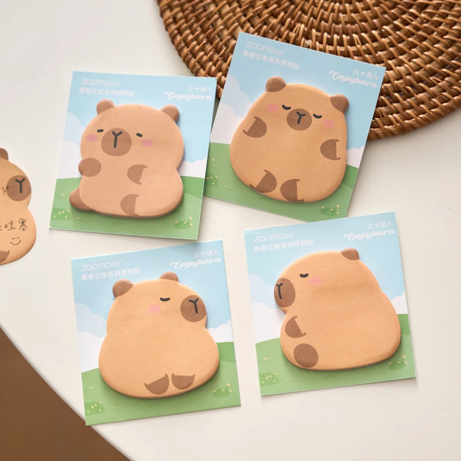30 fogli Kapibala Memo Notes Serie giornaliera Cartoon Simpatico record per ufficio Manuale Messaggio Post Memo Pad Note adesive Stazionarie